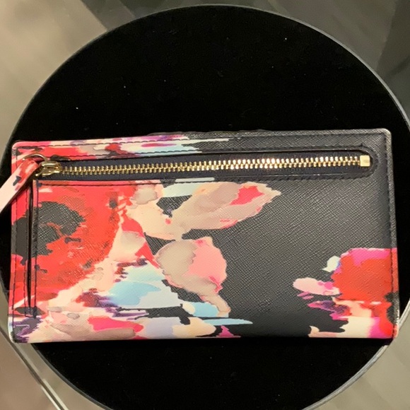 kate spade Handbags - Kate Spade Floral Print  Wallet EUC